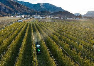 Traktory 4WD DEUTZ-FAHR 5100 DS TTV 