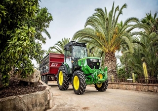 Traktory 4WD John Deere 5115GF