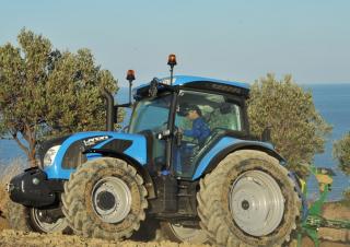 Traktory 4WD Landini 6-120C