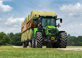 Traktory 4WD DEUTZ-FAHR 6125 C RVShift 
