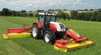 Traktory 4WD Steyr 6130 CVT ET Basis