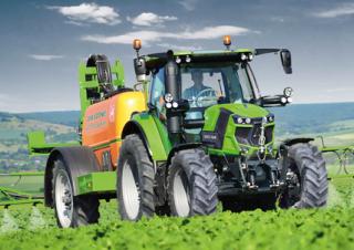 Traktory 4WD DEUTZ-FAHR 6130 TTV 