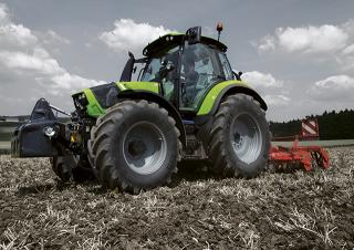 Traktory 4WD DEUTZ-FAHR 6150.4