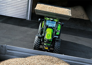 Traktory 4WD DEUTZ-FAHR 6165.4 Agrotron RCShift