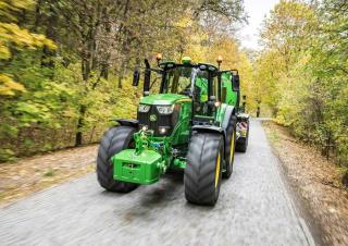 Traktory 4WD John Deere 6175M 