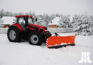 Traktory 4WD Pronar 6180