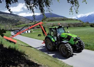 Traktory 4WD DEUTZ-FAHR 6215 Agrotron