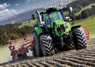 Traktory 4WD DEUTZ-FAHR 6215 Agrotron
