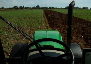 Traktory 4WD John Deere 6603