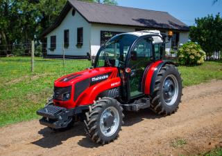 Traktory 4WD Mahindra 6675F