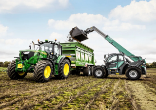 Traktory 4WD John Deere 6M 145