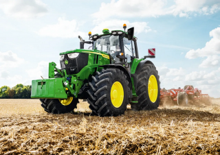 Traktory 4WD John Deere 6M 220 