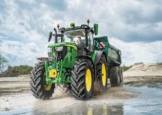 Traktory 4WD John Deere 6R 165