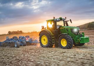 Traktory 4WD John Deere 6R 250