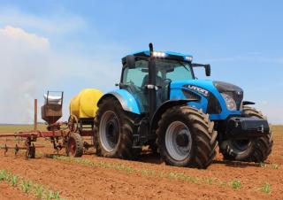 Traktory 4WD Landini 7-175