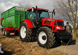 Traktory 4WD Pronar 7150