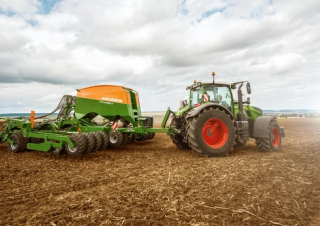 Traktory 4WD Fendt 722 Vario Power+ 
