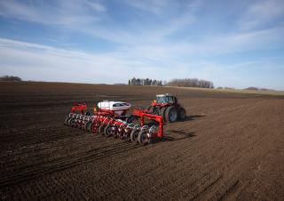 Traktory 4WD Massey Ferguson 7719