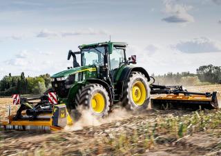 Traktory 4WD John Deere 7R 250