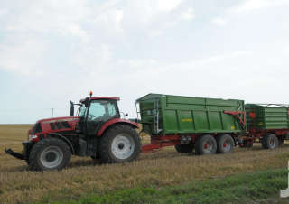 Traktory 4WD Pronar 8140
