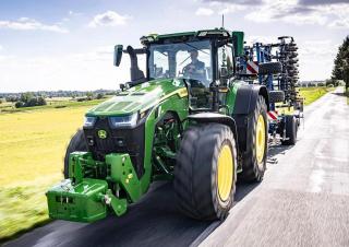 Traktory 4WD John Deere 8R 410  