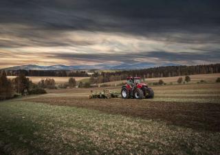 Traktory 4WD Case IH AFS Connect Puma 200 Powerdrive