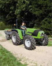 Traktory 4WD DEUTZ-FAHR Agrolux 320