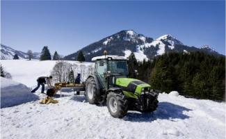 Traktory 4WD DEUTZ-FAHR Agroplus 420 Profiline