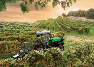 Traktory 4WD DEUTZ-FAHR Agroplus F 410