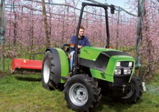 Traktory 4WD DEUTZ-FAHR Agroplus F Ecoline 320