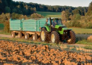 Traktory 4WD DEUTZ-FAHR Agrotron L 710 DCR