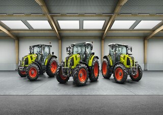 Traktory 4WD Claas Arion 450 