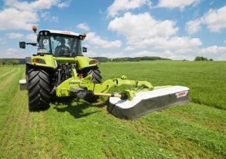 Traktory 4WD Claas Arion 450