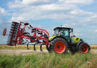 Traktory 4WD Claas Arion 510 Cmatic 