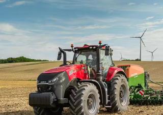 Traktory 4WD Case IH ASF Connect Magnum 340