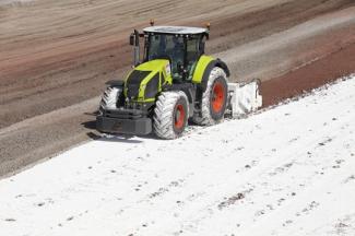 Traktory 4WD Claas Axion 930