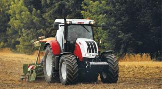 Traktory 4WD Steyr CVT 6175 Basis