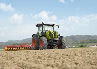 Traktory 4WD Claas Elios 2.75 Comfort