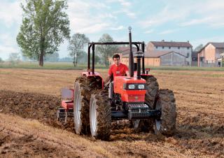 Traktory 4WD SAME Explorer Special 90