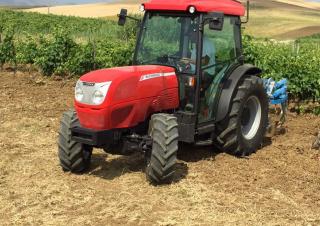 Traktory 4WD McCormick F100GE