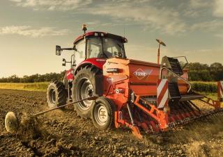 Traktory 4WD Case IH Farmall 95 C Komfort