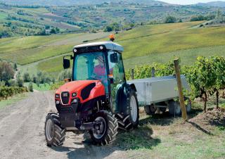 Traktory 4WD SAME Frutteto S 90.4 