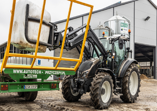 Traktory 4WD Valtra G135H