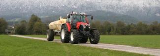Traktory 4WD Lindner Geotrac 94
