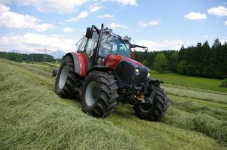 Traktory 4WD Lindner Geotrac 94