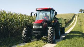 Traktory 4WD Case IH JX 90 Basis