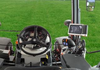 Traktory 4WD Kubota M7153 