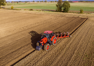 Traktory 4WD Kubota M7173 
