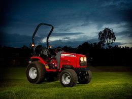 Traktory 4WD Massey Ferguson MF 1520 A