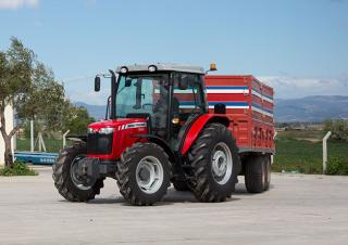 Traktory 4WD Massey Ferguson MF 2630